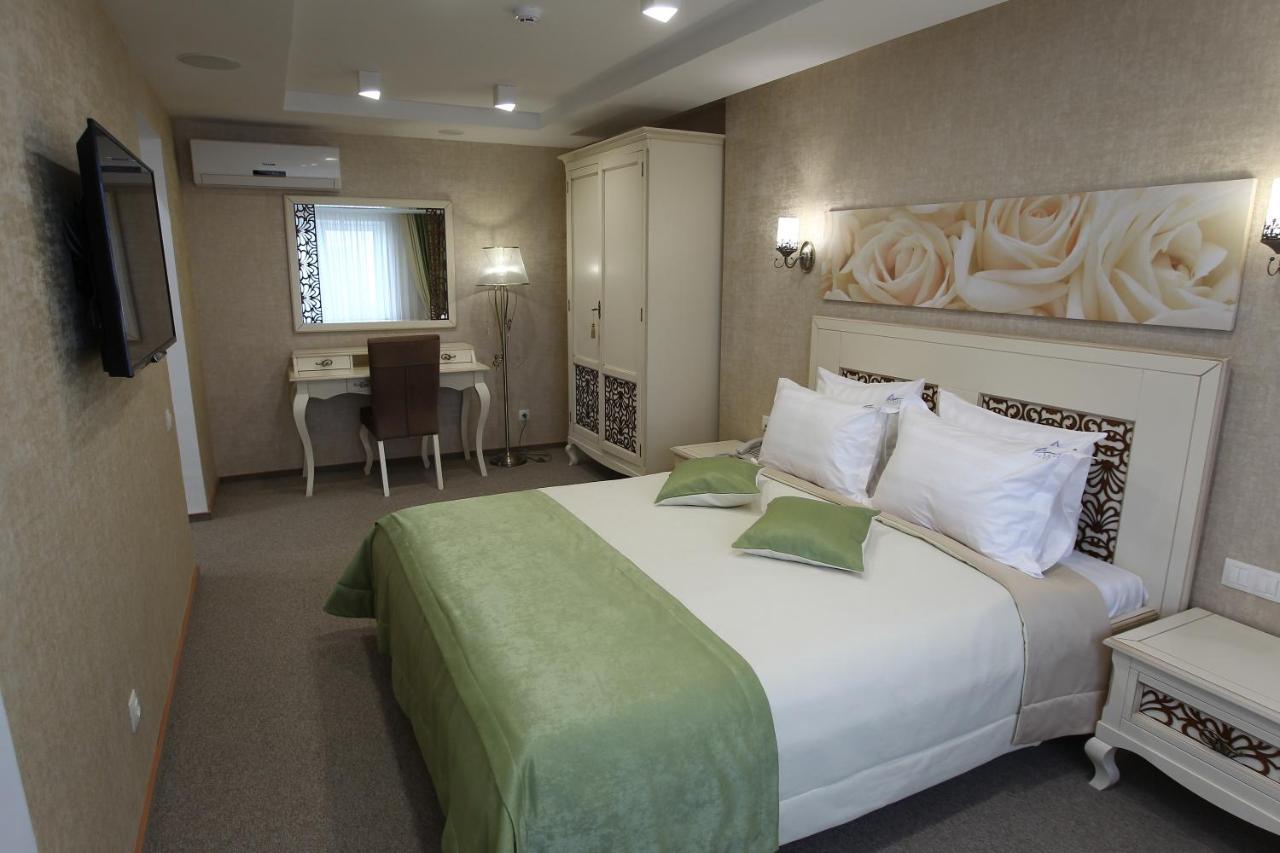 Hotel Alesya Soligorsk Dış mekan fotoğraf
