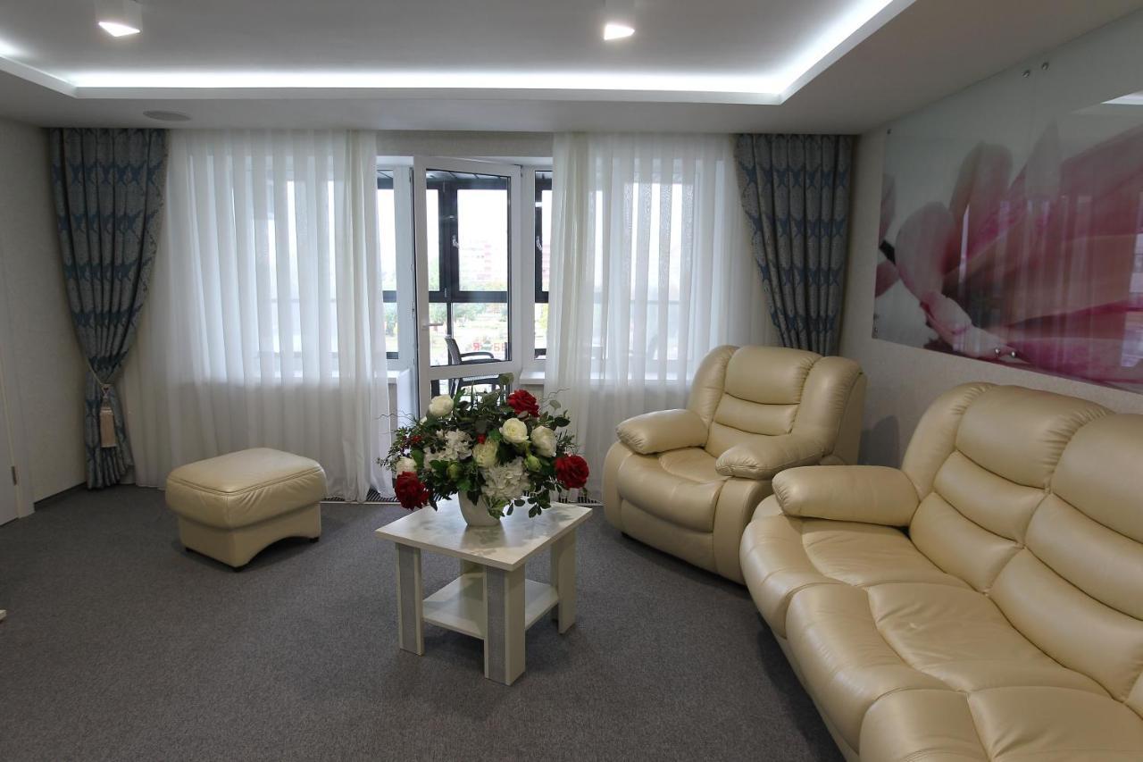 Hotel Alesya Soligorsk Dış mekan fotoğraf