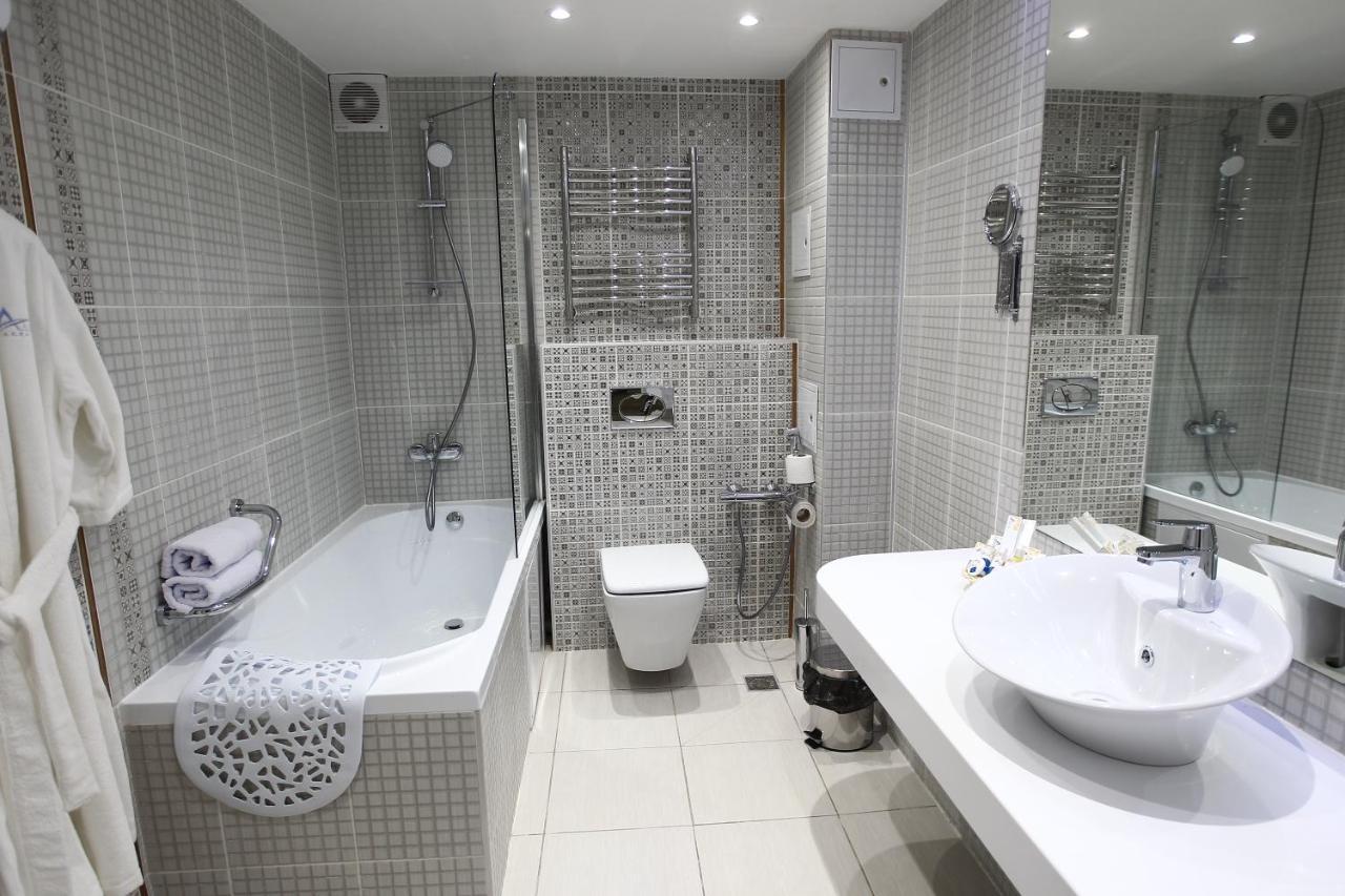 Hotel Alesya Soligorsk Dış mekan fotoğraf