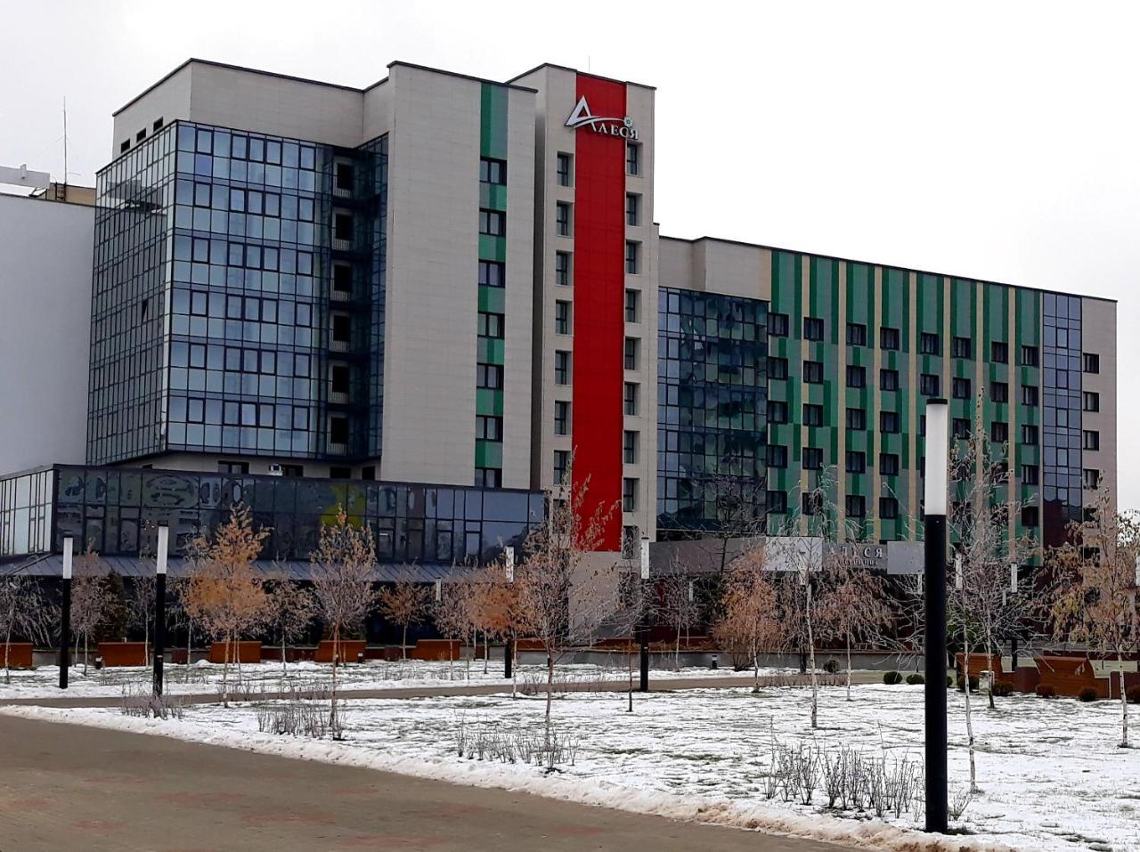 Hotel Alesya Soligorsk Dış mekan fotoğraf