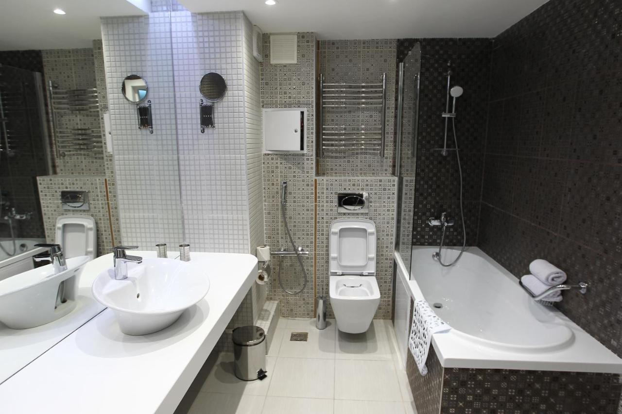 Hotel Alesya Soligorsk Dış mekan fotoğraf