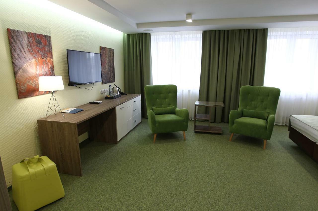 Hotel Alesya Soligorsk Dış mekan fotoğraf